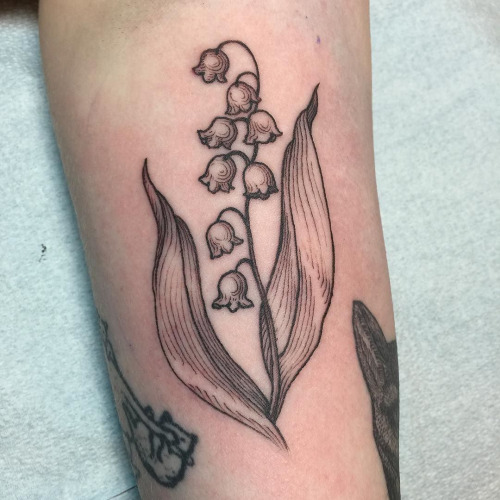 Instead Of A Zodiac Sign Tattoo, Get Your Birth Flower ...