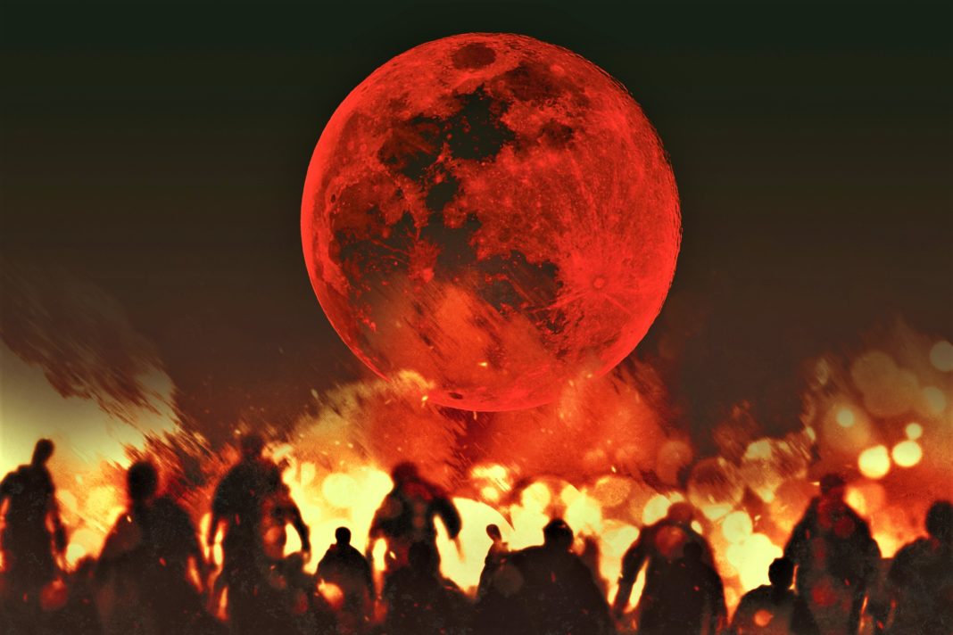 halloween blood moon