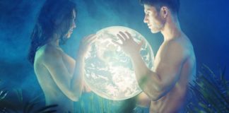This Is How Tonight's Full Moon Will Affect Your Love Life, As Per Your Zodiac Sign